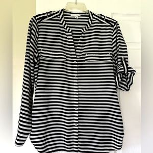 Calvin Klein women’s 100% polyester blouse.